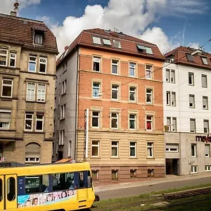 Alex 30 Hostal